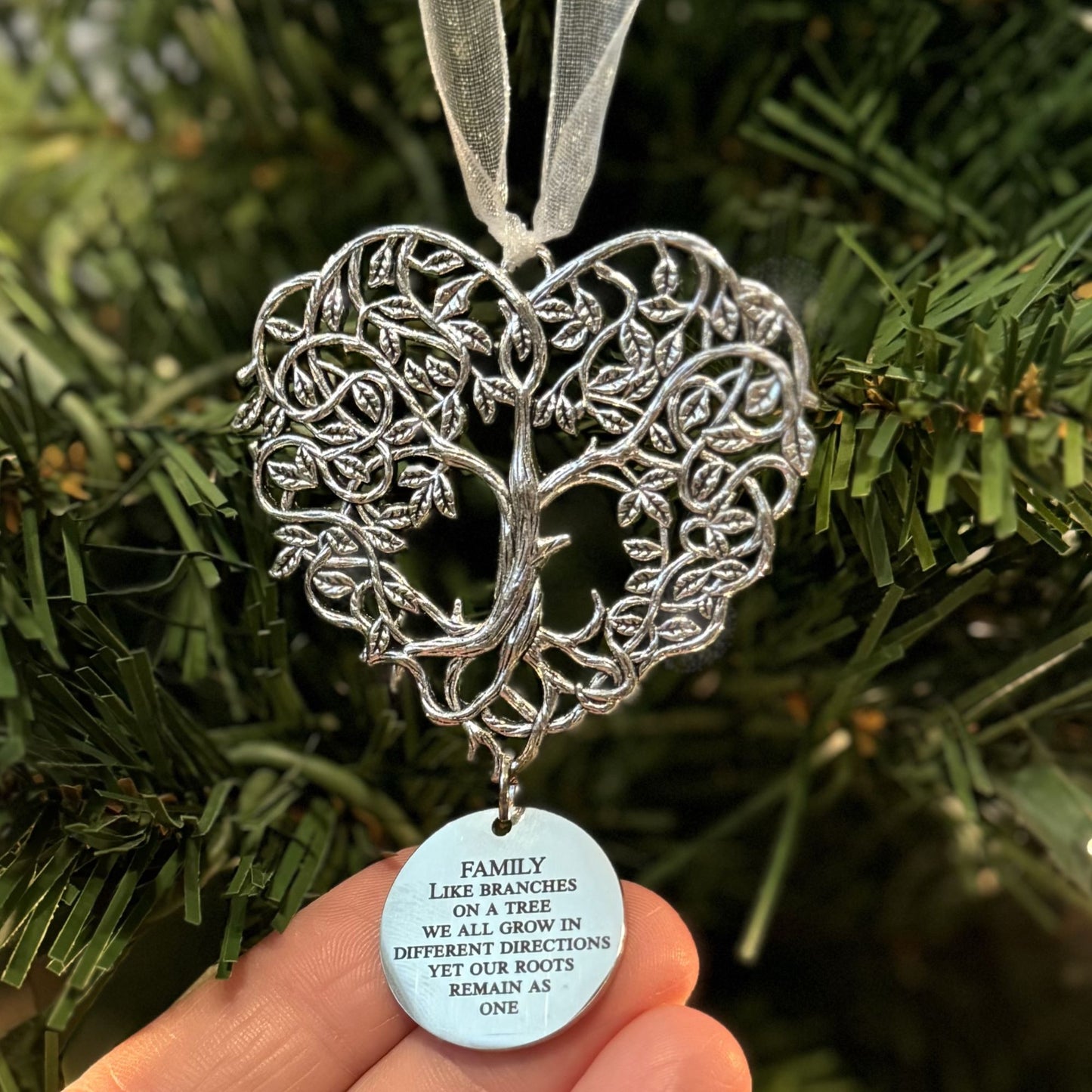 Family Tree Ornament Gift, Family Like Branches On A Tree We All Grow In Different Directions Yet Our Roots Remain As One