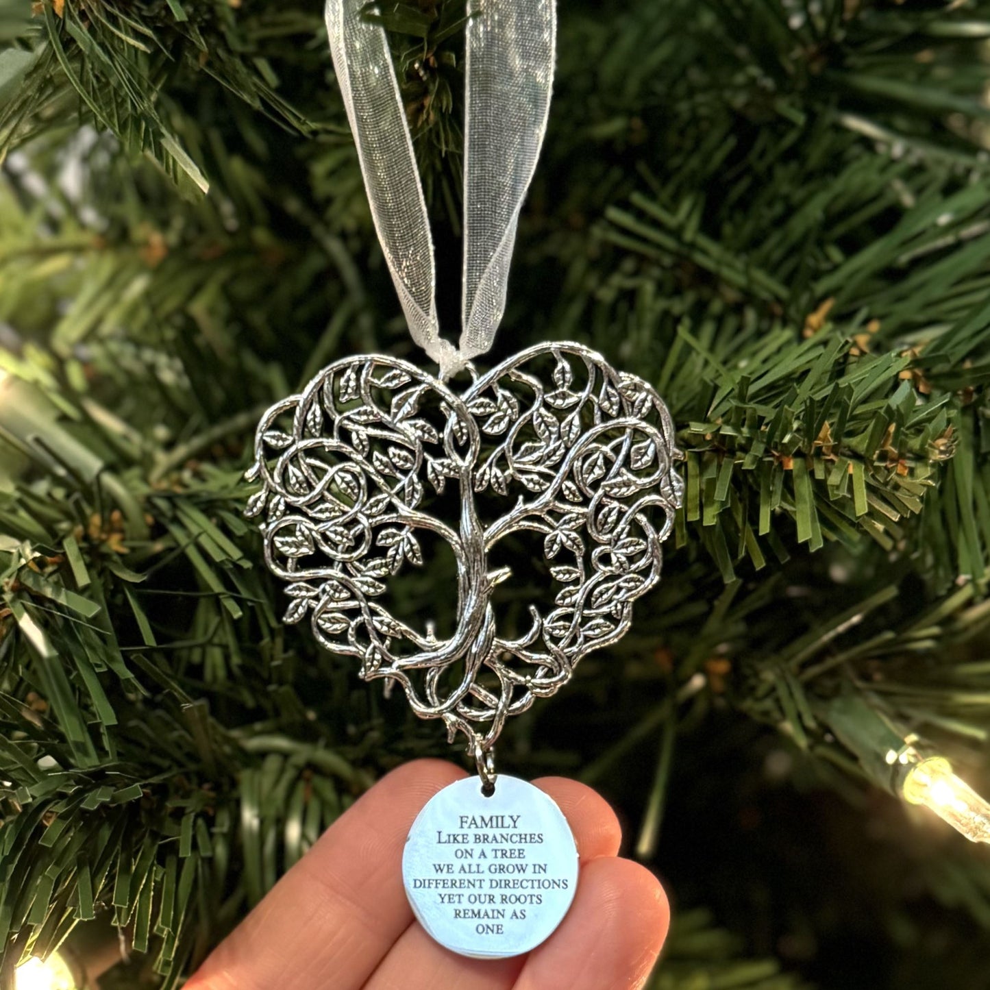 Family Tree Ornament Gift, Family Like Branches On A Tree We All Grow In Different Directions Yet Our Roots Remain As One