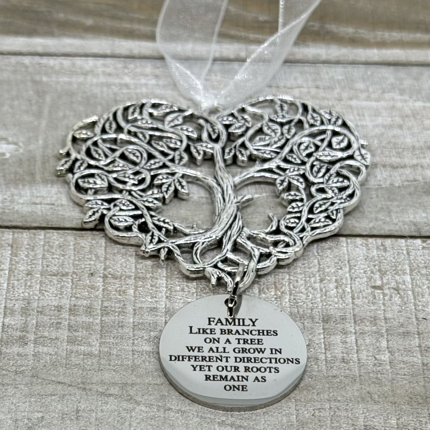 Family Tree Ornament Gift, Family Like Branches On A Tree We All Grow In Different Directions Yet Our Roots Remain As One