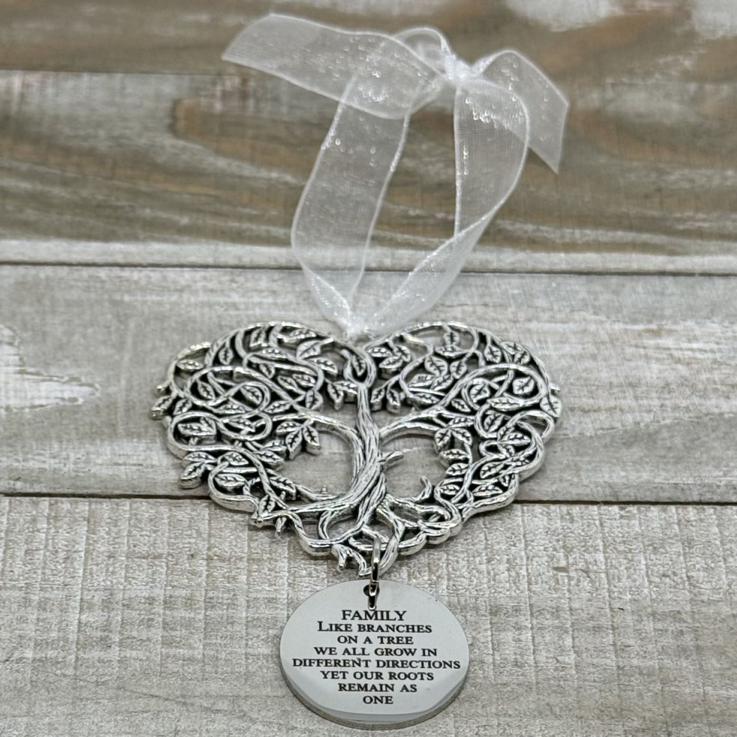 Family Tree Ornament Gift, Family Like Branches On A Tree We All Grow In Different Directions Yet Our Roots Remain As One